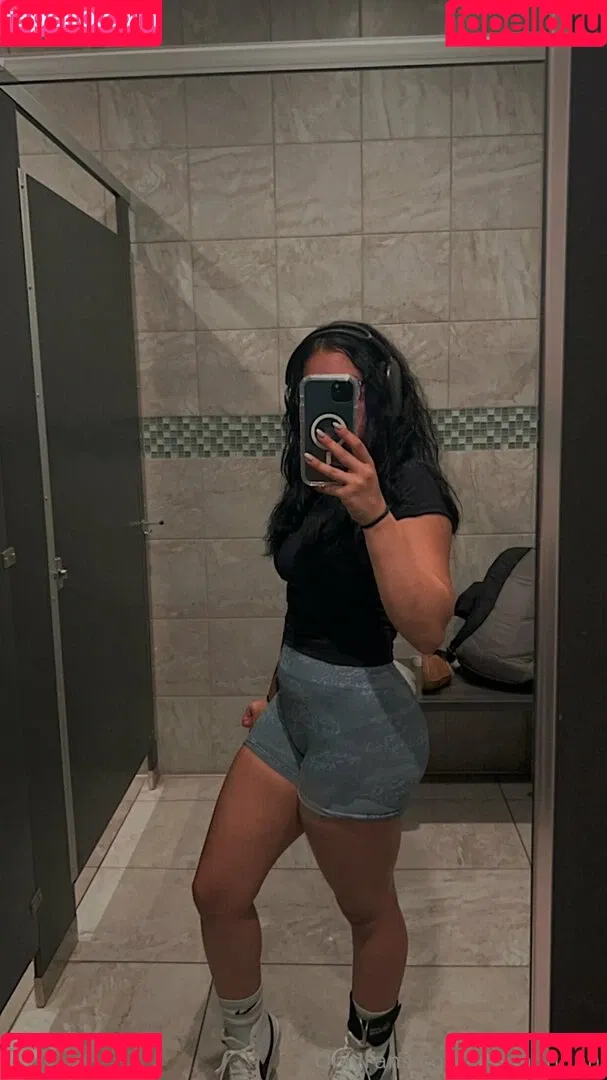 Jean Louie / anayazjbaker / jeannnnnnn Onlyfans Photo Gallery 