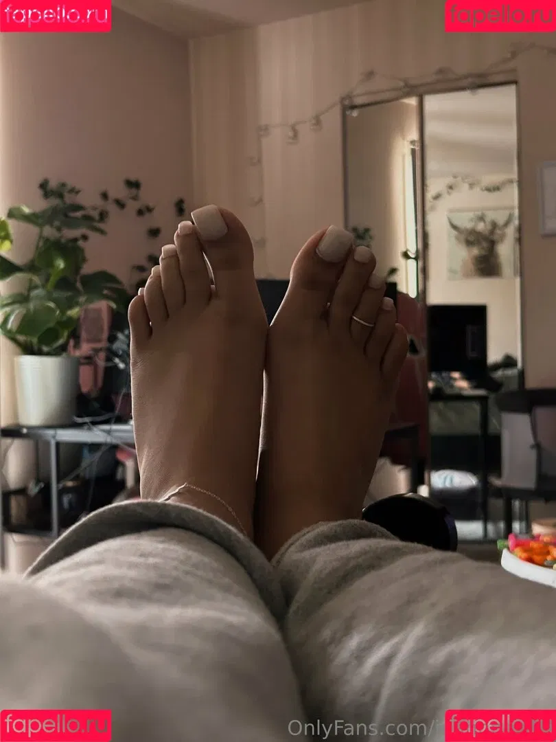 Jean Louie / anayazjbaker / jeannnnnnn Onlyfans Photo Gallery 