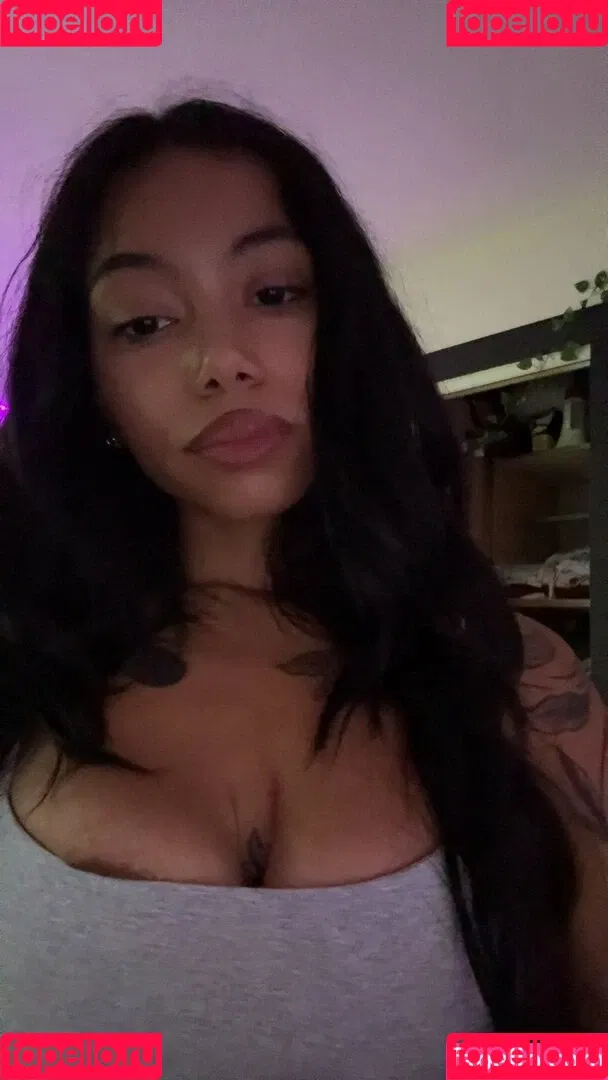 Jean Louie / anayazjbaker / jeannnnnnn Onlyfans Photo Gallery 