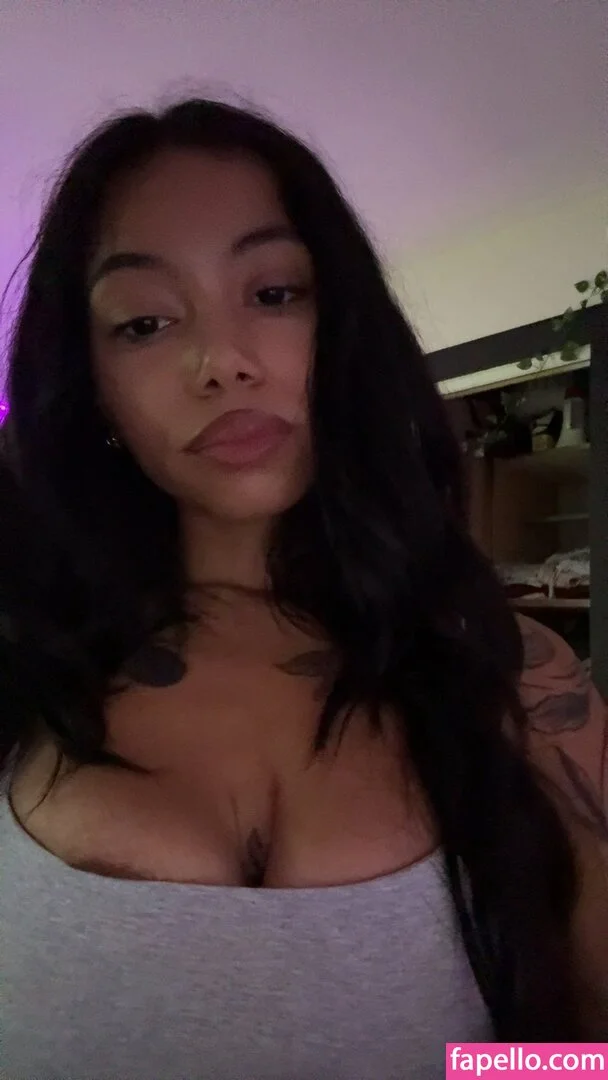 Jean Louie / anayazjbaker / jeannnnnnn Onlyfans Photo Gallery 