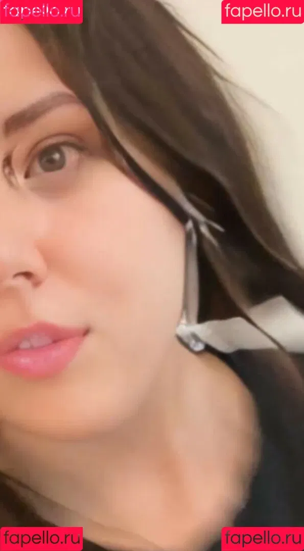 cutiemiagarcia / mia.gaarciia Onlyfans Photo Gallery 