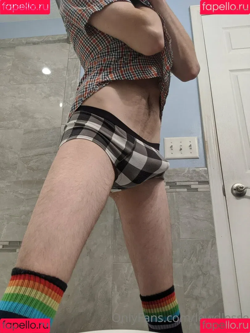 lewdlesse / nrt_uwu Onlyfans Photo Gallery 