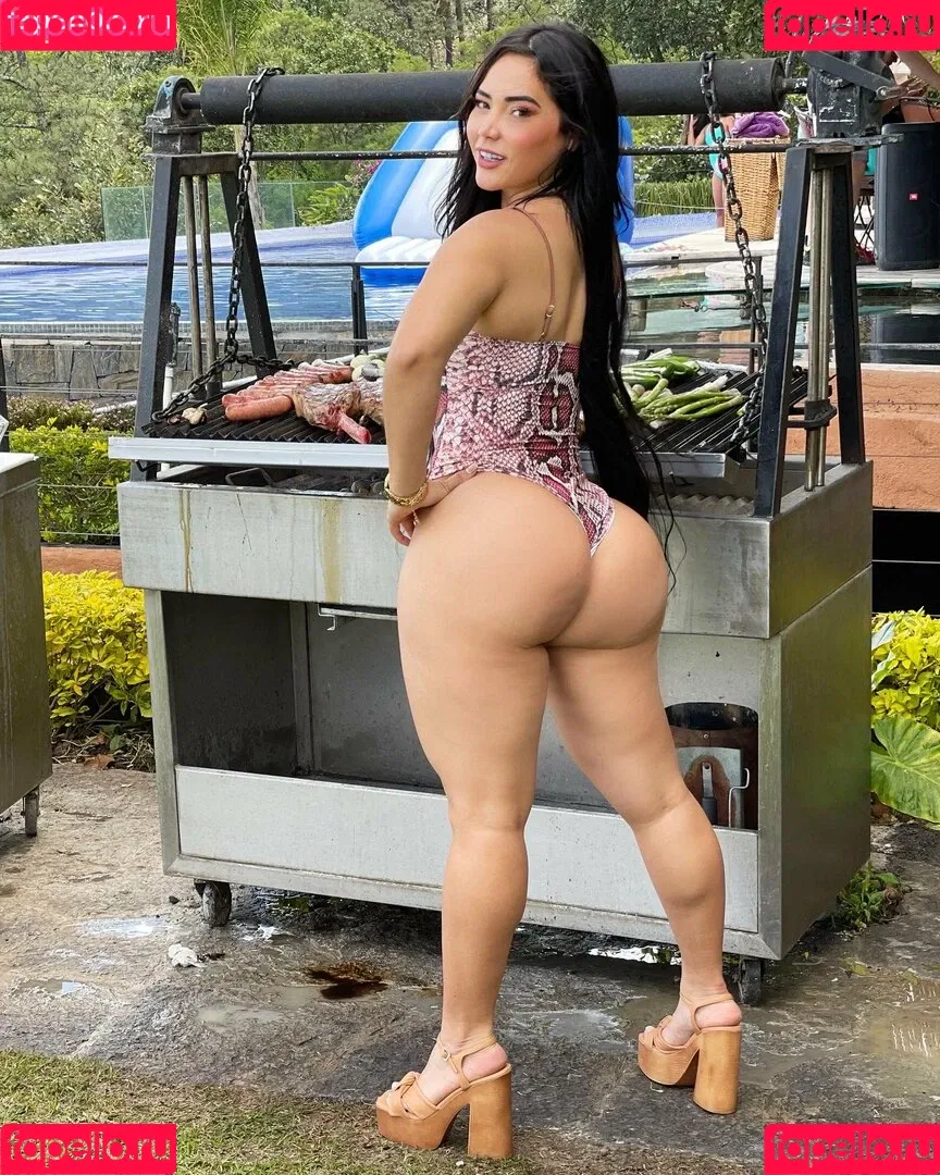 Ashley Carolina / Ashleyfox2122 / ashleycarolina / ashleylatinaa2 Onlyfans Photo Gallery 