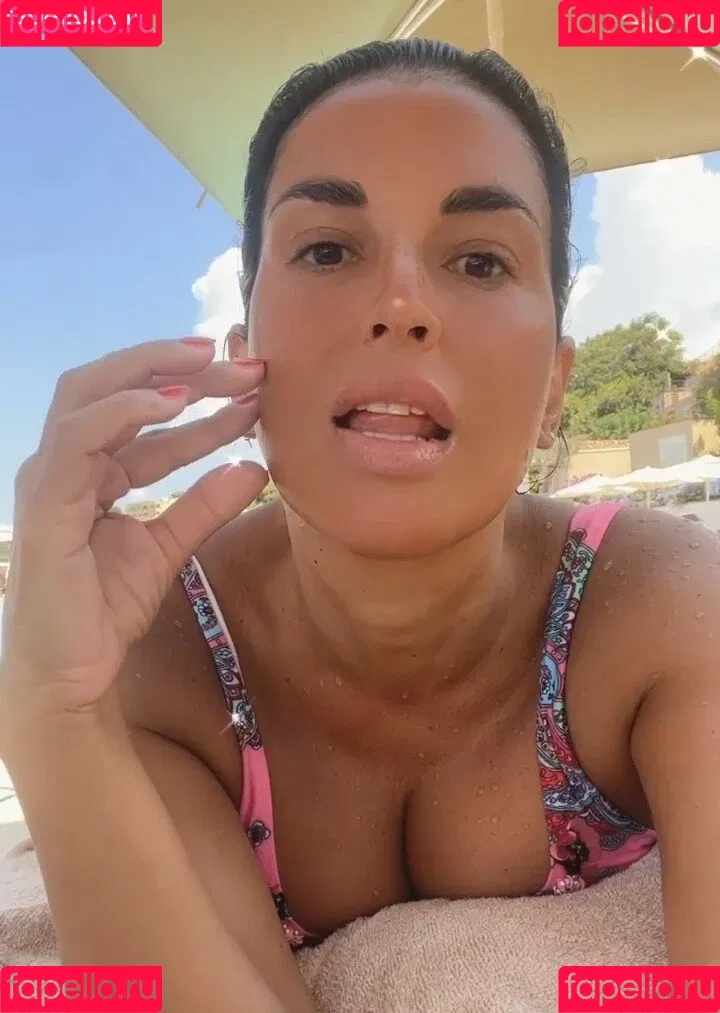 Claudia Letizia / claudialadyletizia / claudialetizia Onlyfans Photo Gallery 