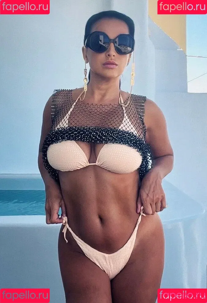 Claudia Letizia / claudialadyletizia / claudialetizia Onlyfans Photo Gallery 
