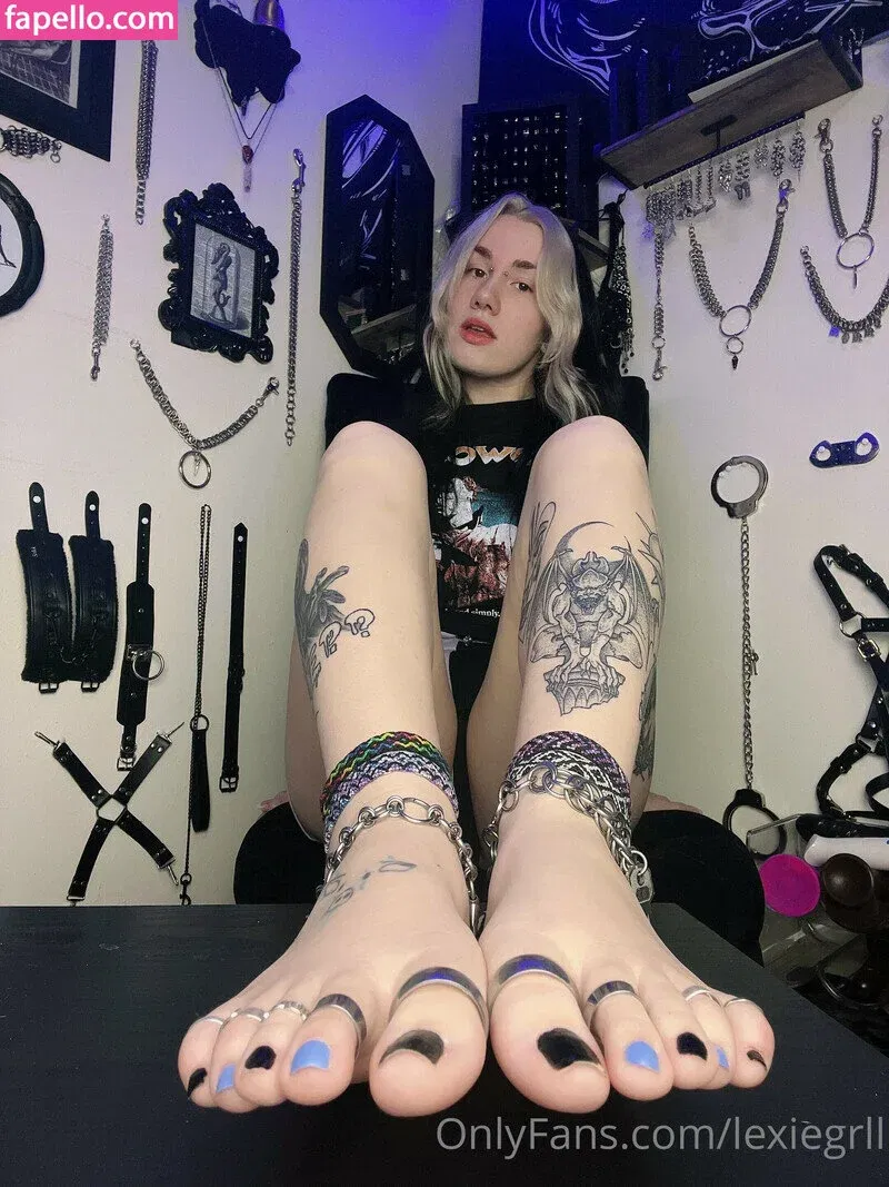 Lexiegrll / erxtic.goddess / erxticgoddess Onlyfans Photo Gallery 