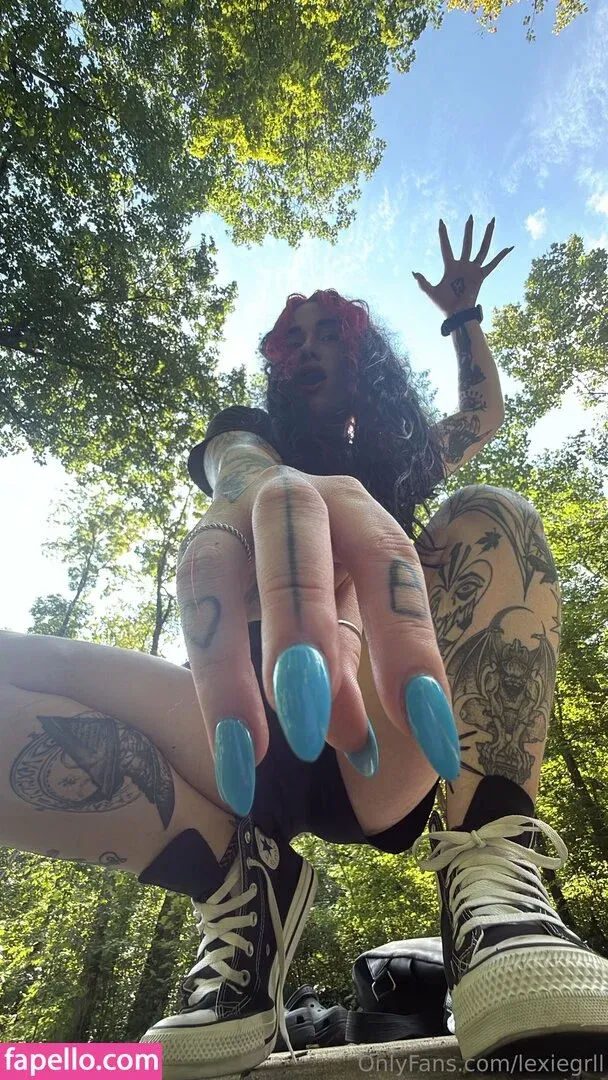 Lexiegrll / erxtic.goddess / erxticgoddess Onlyfans Photo Gallery 