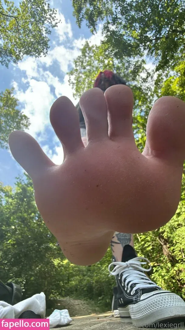 Lexiegrll / erxtic.goddess / erxticgoddess Onlyfans Photo Gallery 