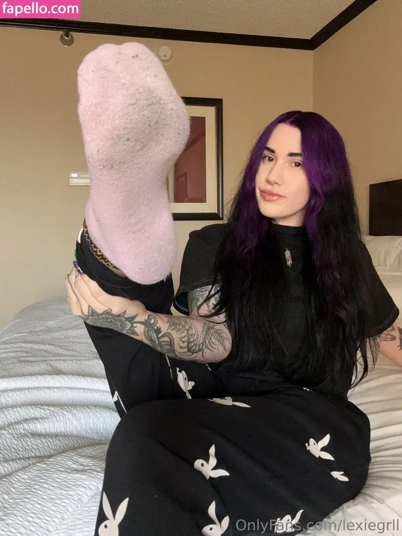 Lexiegrll / erxtic.goddess / erxticgoddess Onlyfans Photo Gallery 