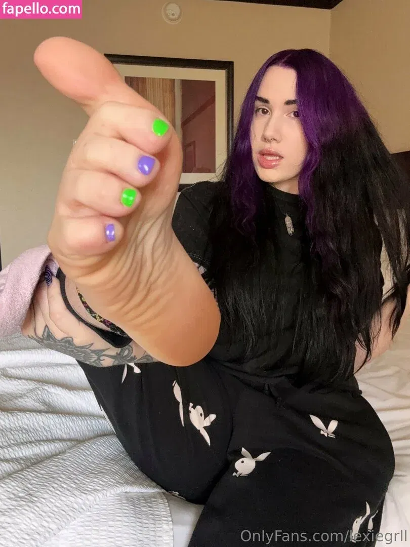 Lexiegrll / erxtic.goddess / erxticgoddess Onlyfans Photo Gallery 