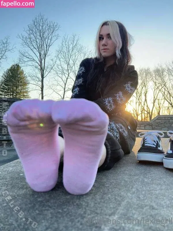 Lexiegrll / erxtic.goddess / erxticgoddess Onlyfans Photo Gallery 