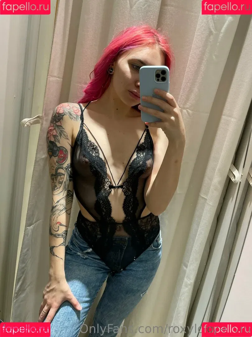 mayberoxy / roxyloove_vip Onlyfans Photo Gallery 