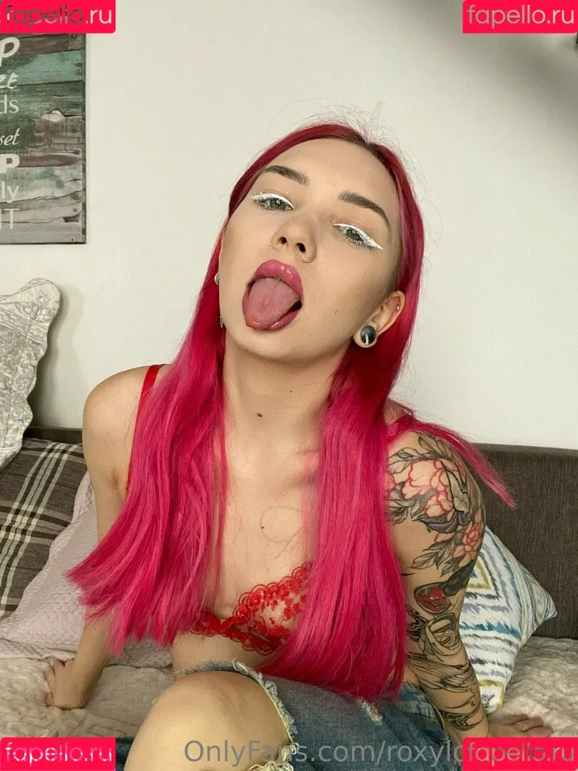 mayberoxy / roxyloove_vip Onlyfans Photo Gallery 