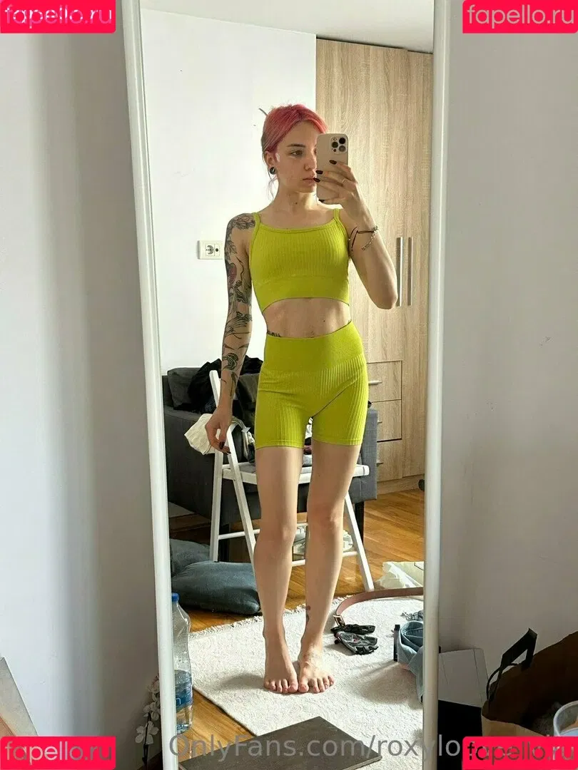 mayberoxy / roxyloove_vip Onlyfans Photo Gallery 