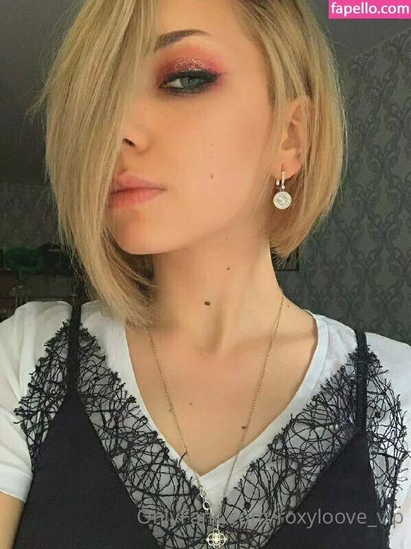 mayberoxy / roxyloove_vip Onlyfans Photo Gallery 