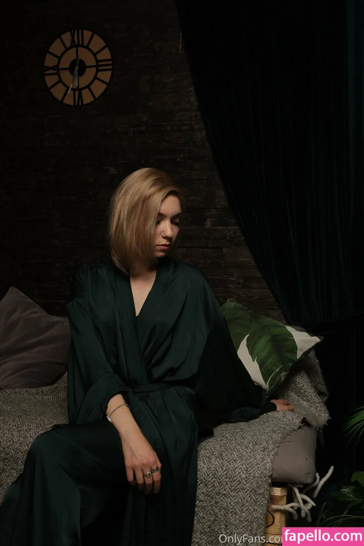 mayberoxy / roxyloove_vip Onlyfans Photo Gallery 