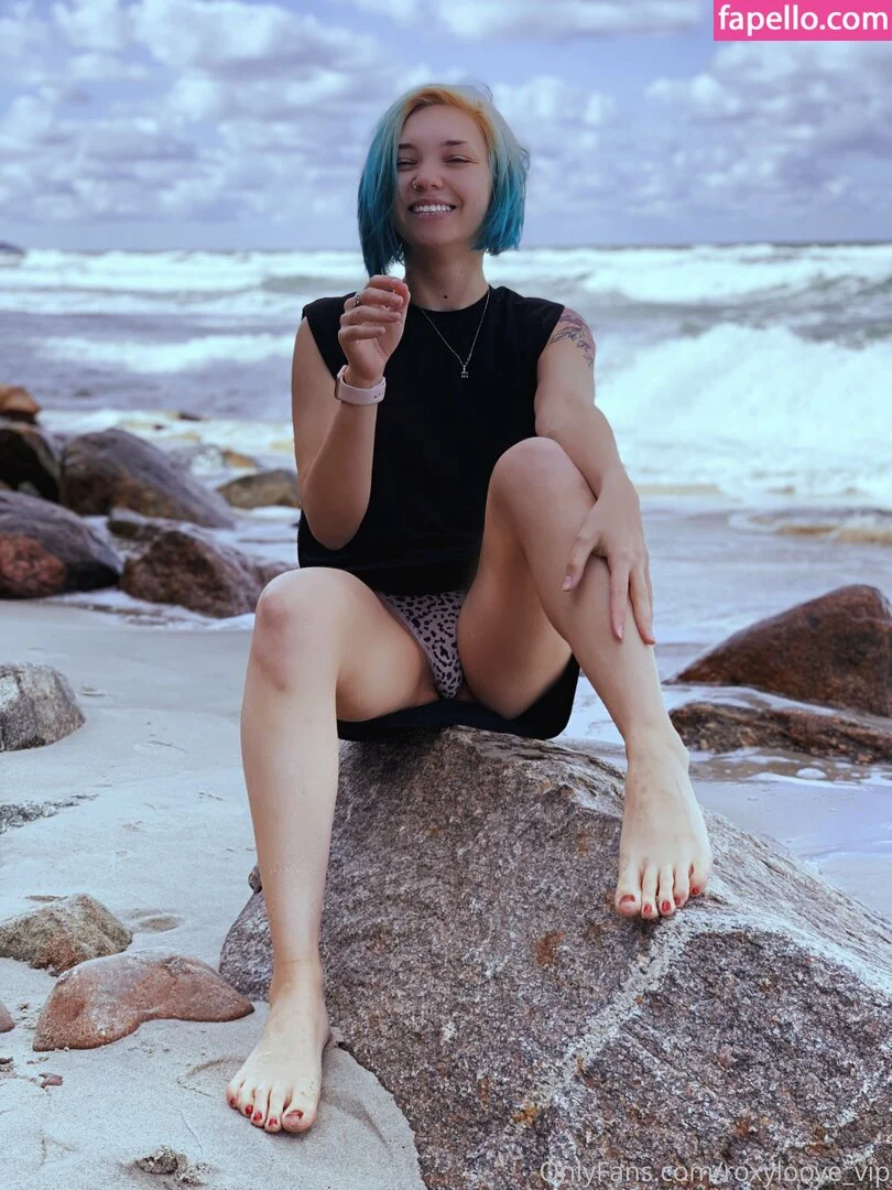 mayberoxy / roxyloove_vip Onlyfans Photo Gallery 