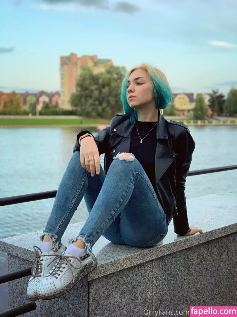 mayberoxy / roxyloove_vip Onlyfans Photo Gallery 