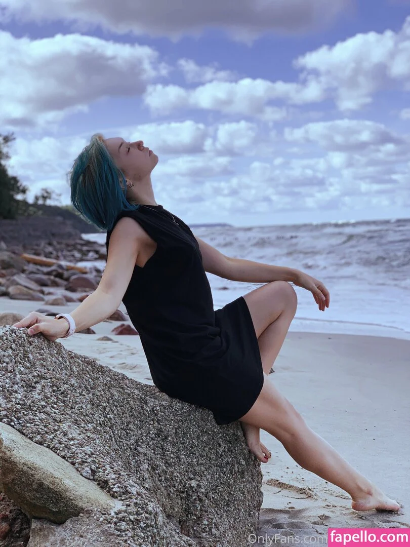 mayberoxy / roxyloove_vip Onlyfans Photo Gallery 