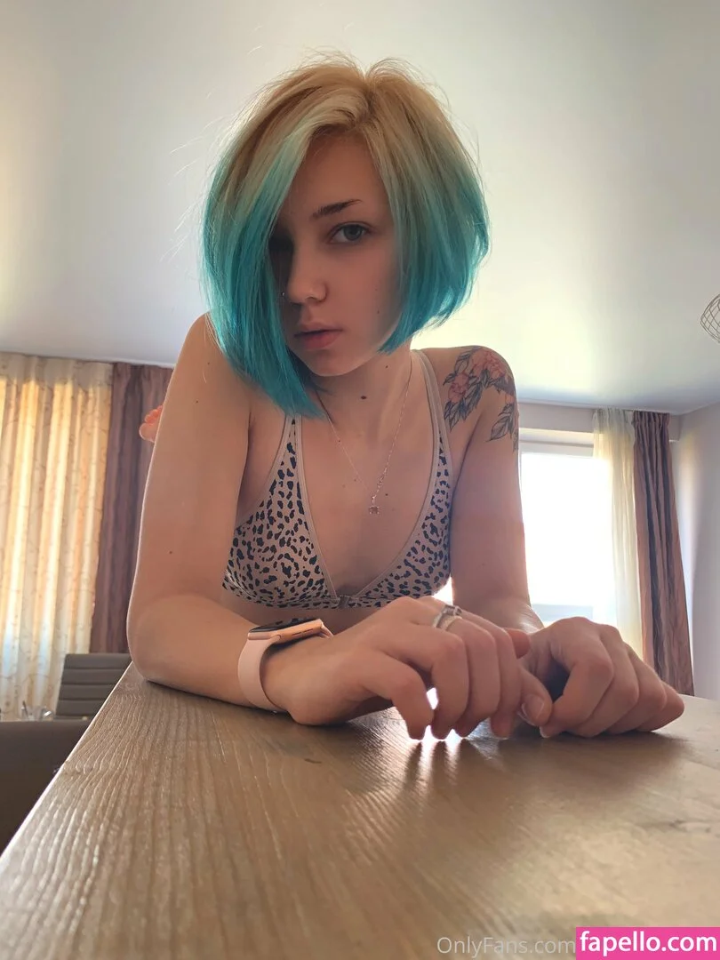 mayberoxy / roxyloove_vip Onlyfans Photo Gallery 