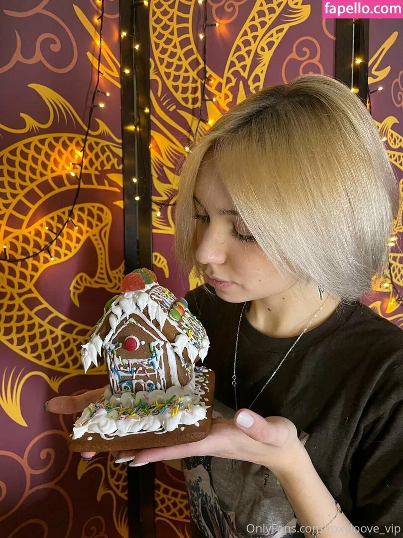 mayberoxy / roxyloove_vip Onlyfans Photo Gallery 