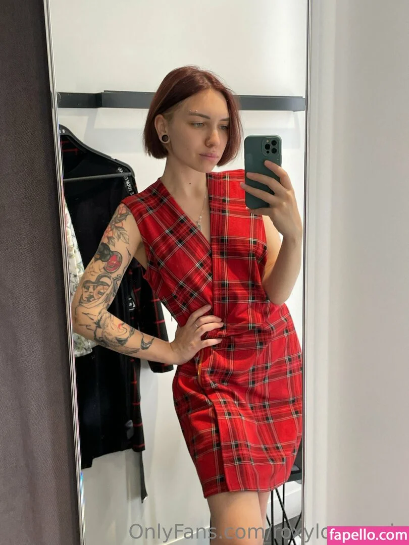 mayberoxy / roxyloove_vip Onlyfans Photo Gallery 