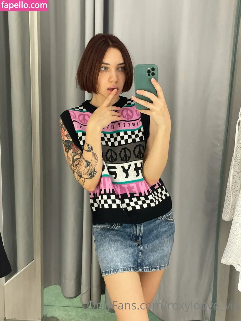 mayberoxy / roxyloove_vip Onlyfans Photo Gallery 