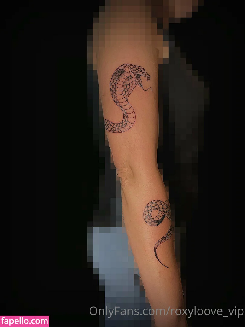 mayberoxy / roxyloove_vip Onlyfans Photo Gallery 