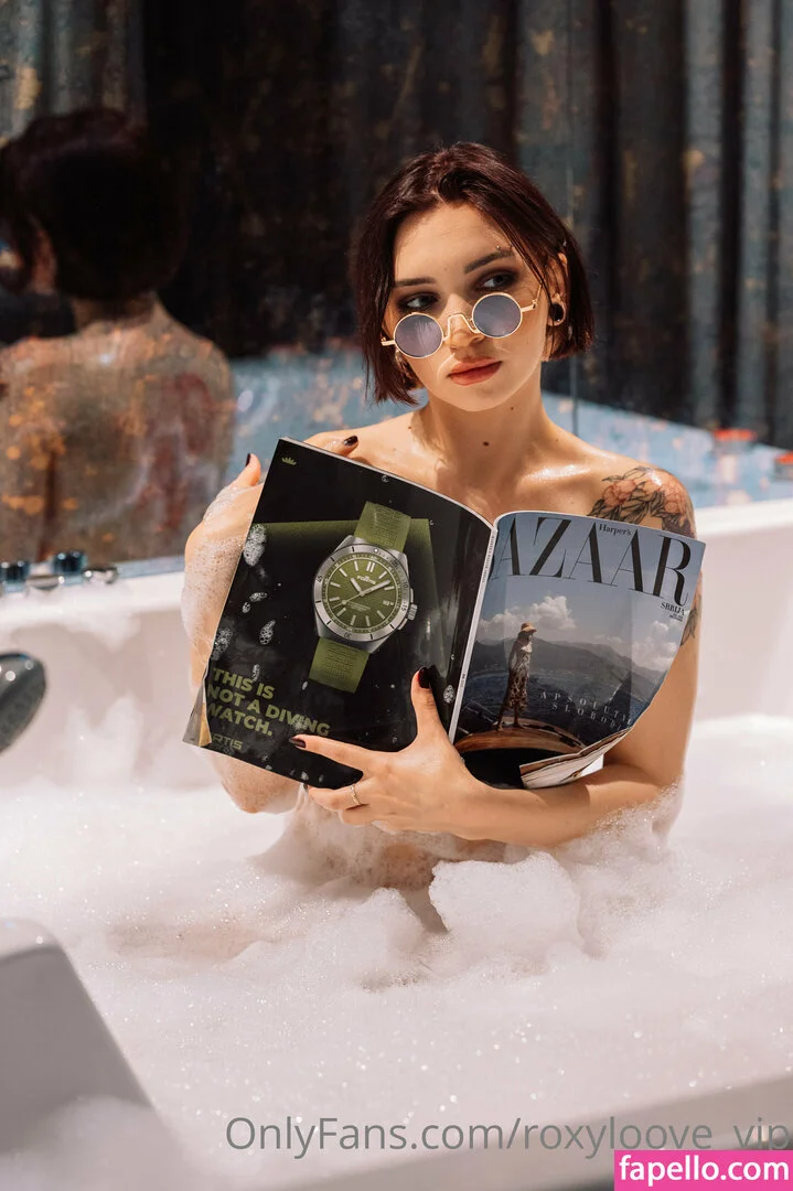 mayberoxy / roxyloove_vip Onlyfans Photo Gallery 