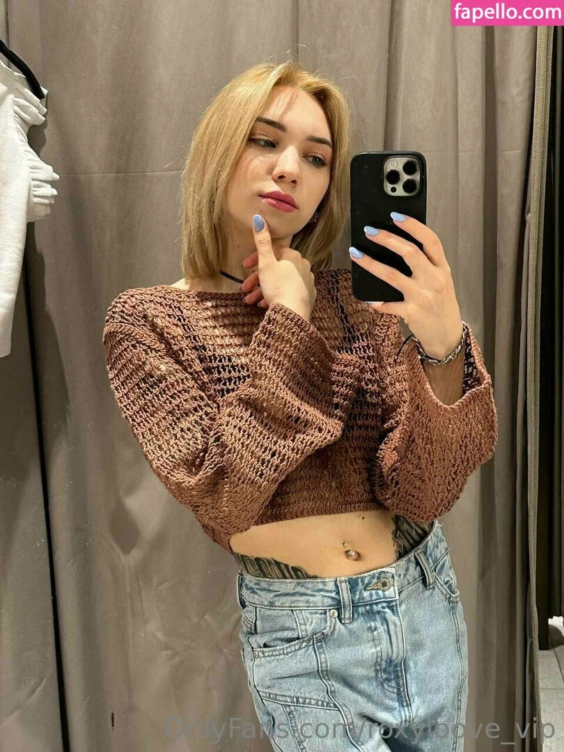 mayberoxy / roxyloove_vip Onlyfans Photo Gallery 