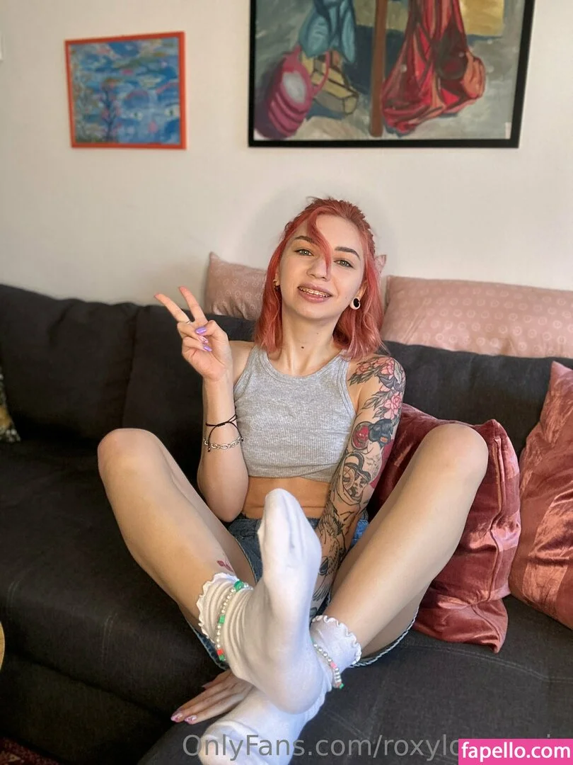 mayberoxy / roxyloove_vip Onlyfans Photo Gallery 