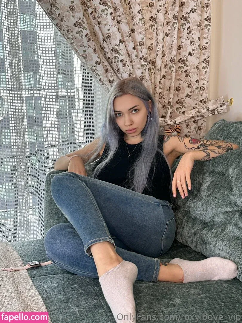 mayberoxy / roxyloove_vip Onlyfans Photo Gallery 