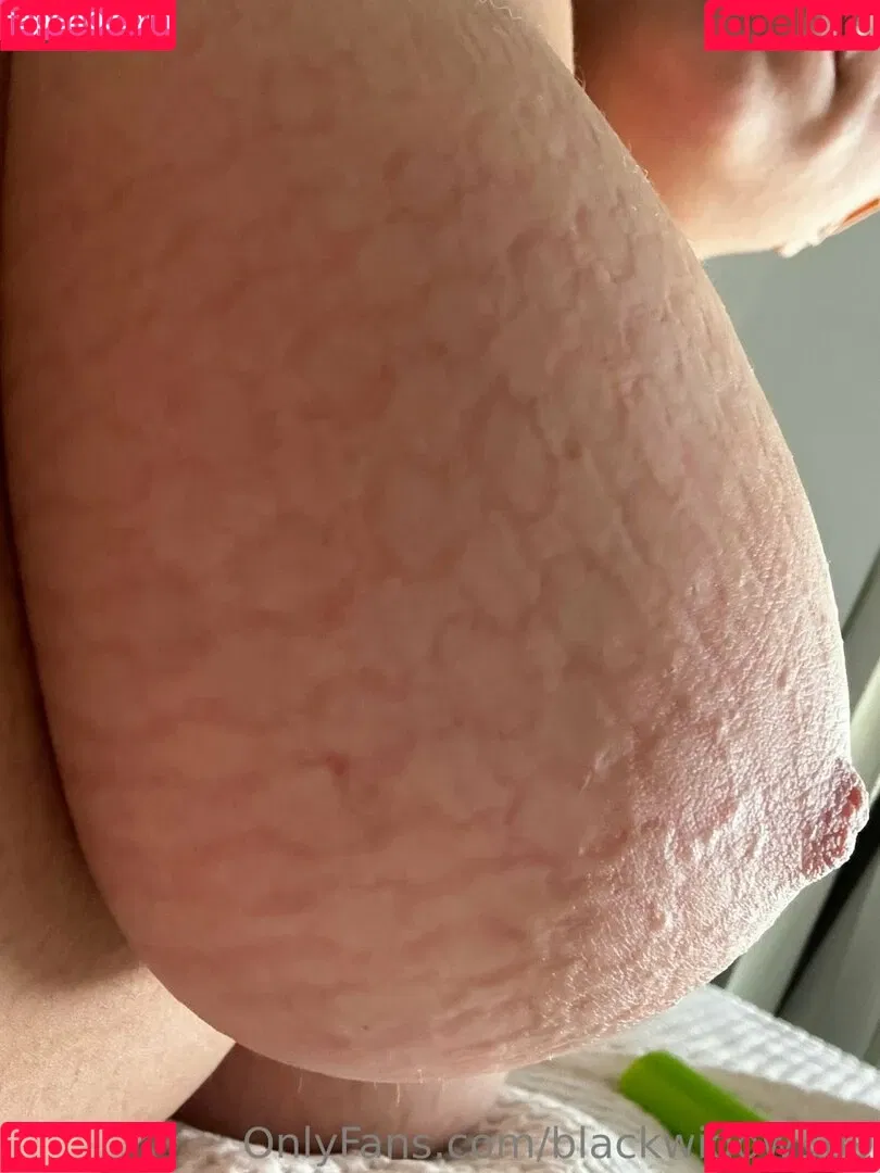 blackwidow369 / divinenataliewhite Onlyfans Photo Gallery 