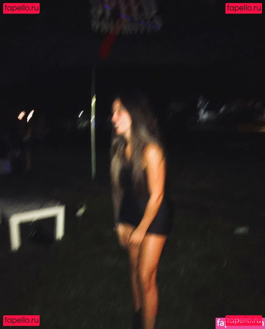 Chanel Snow Onlyfans Photo Gallery 