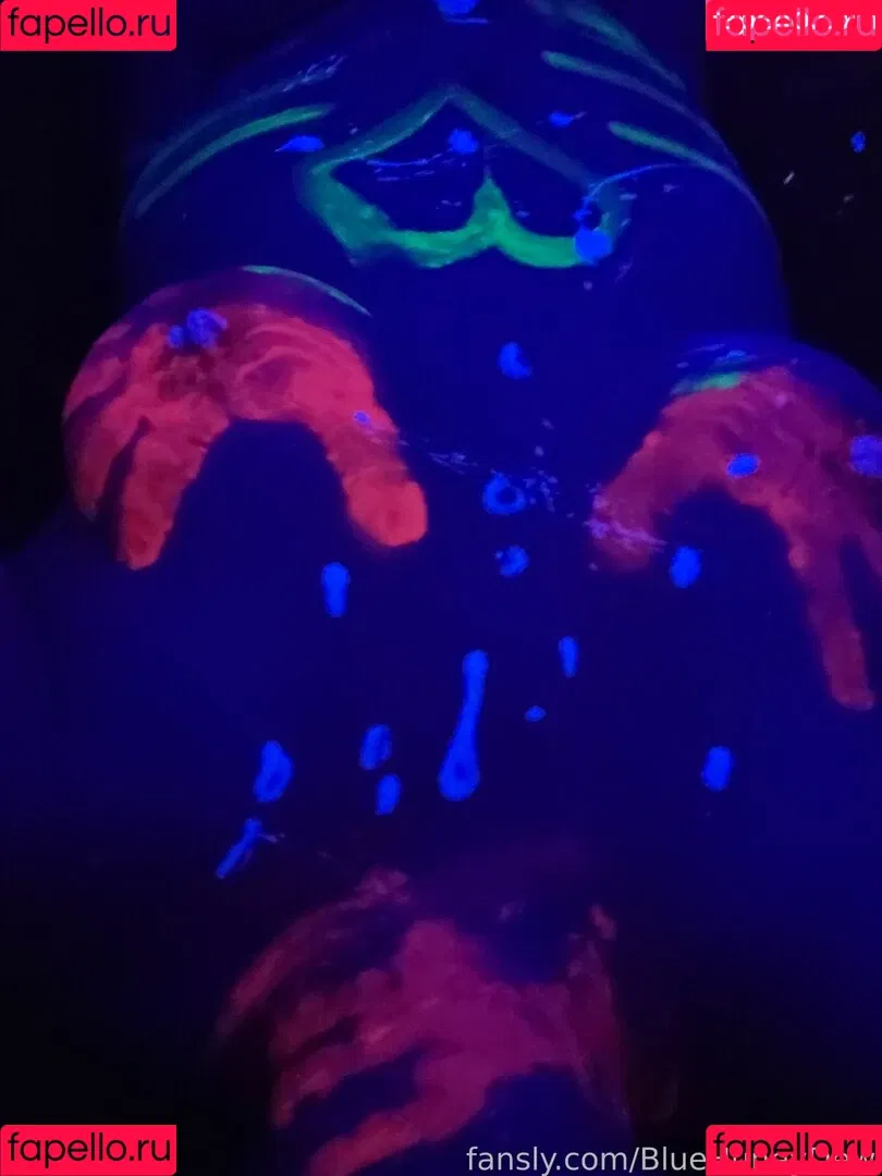 BlueHuneyDew / bluehunnitss_ Onlyfans Photo Gallery 