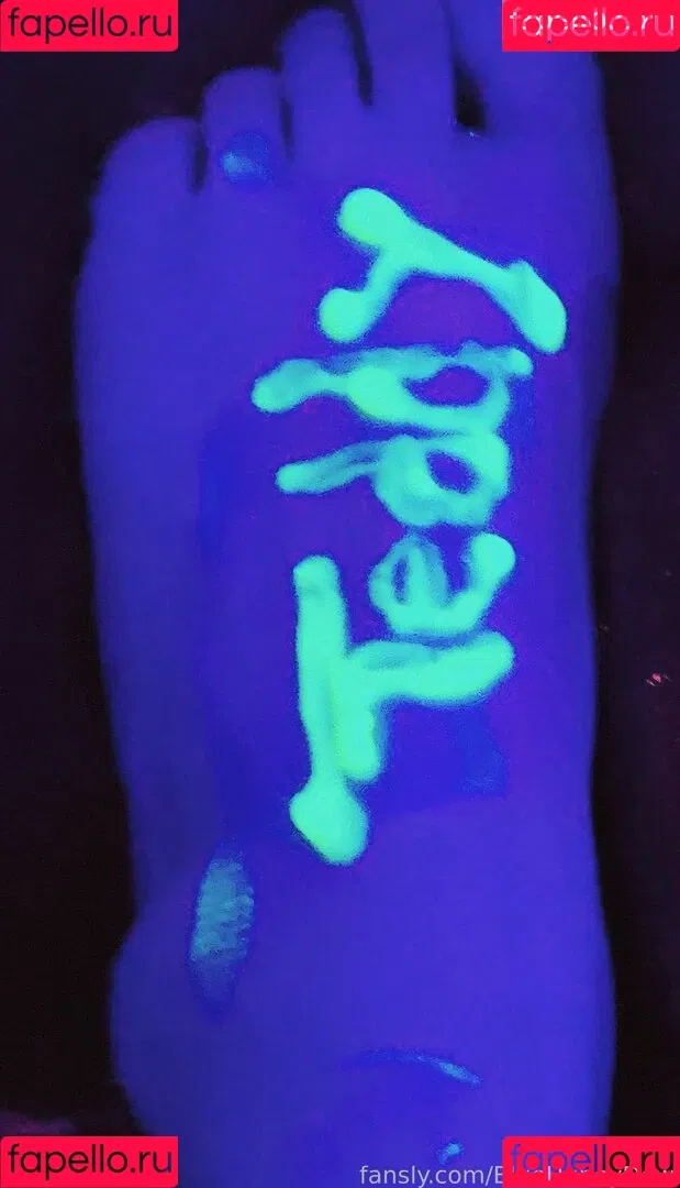 BlueHuneyDew / bluehunnitss_ Onlyfans Photo Gallery 