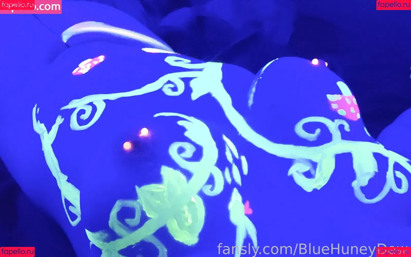 BlueHuneyDew / bluehunnitss_ Onlyfans Photo Gallery 