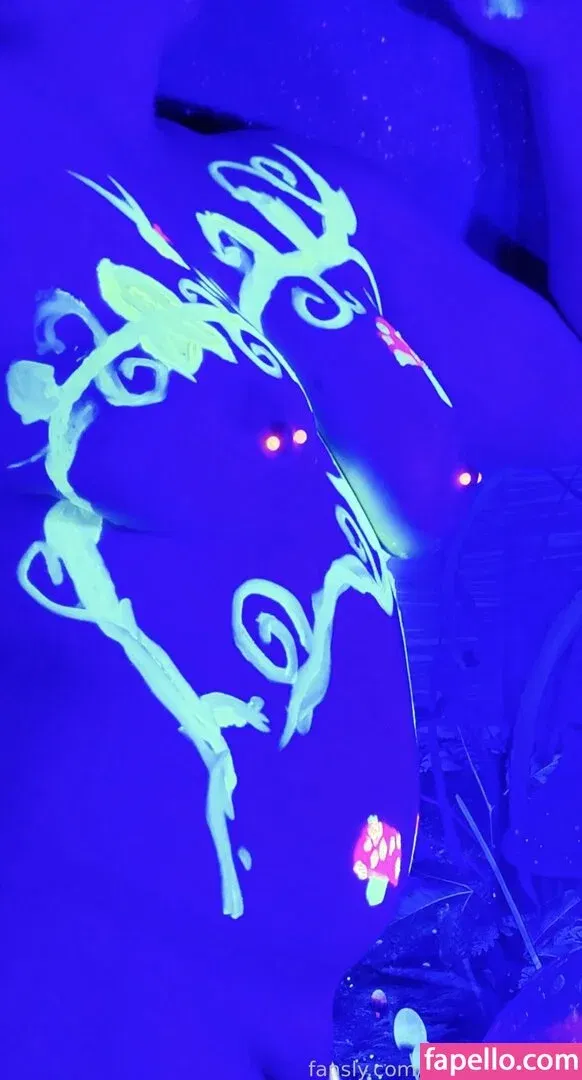 BlueHuneyDew / bluehunnitss_ Onlyfans Photo Gallery 