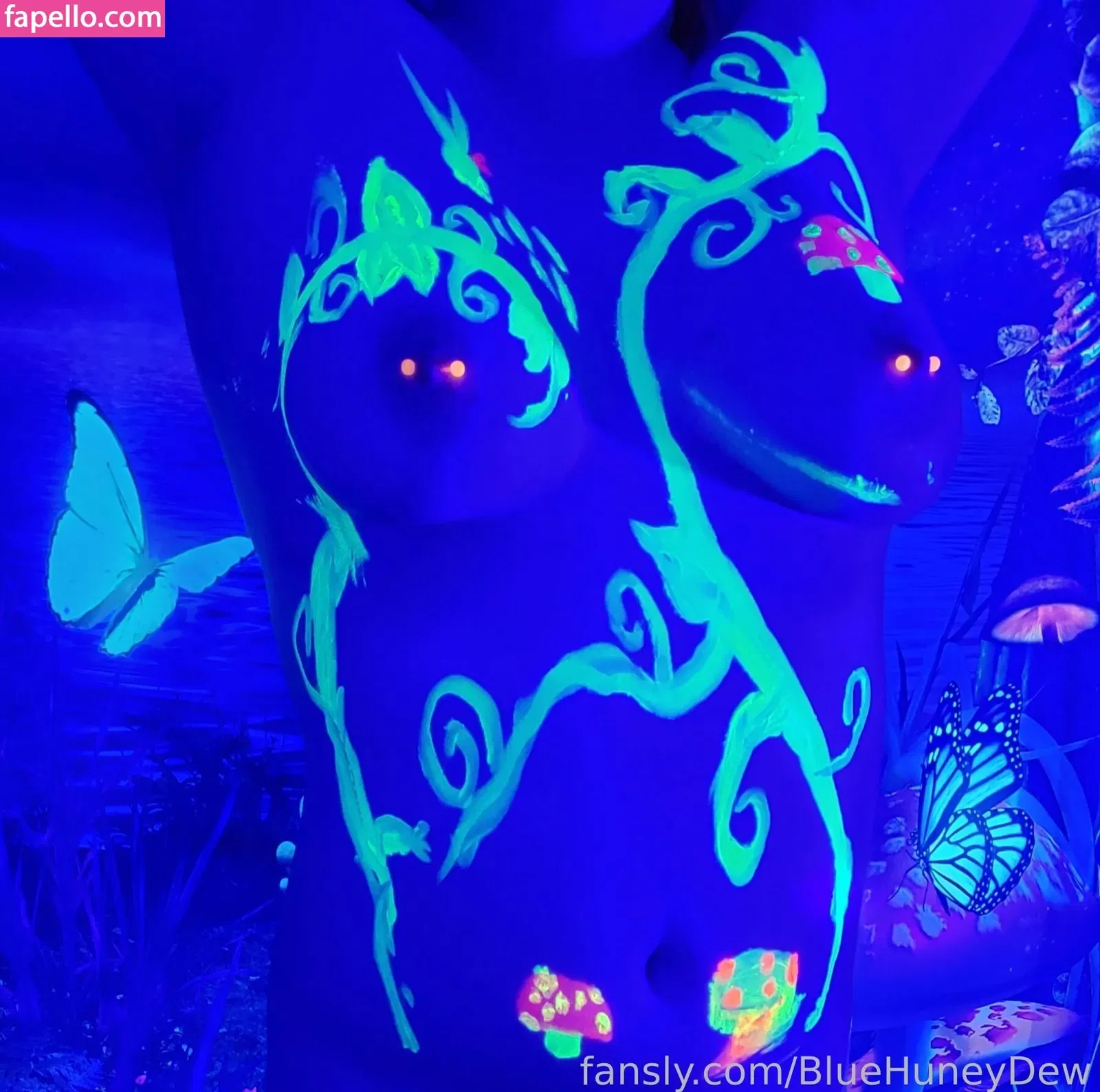 BlueHuneyDew / bluehunnitss_ Onlyfans Photo Gallery 