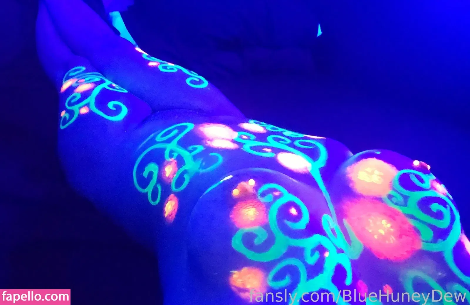 BlueHuneyDew / bluehunnitss_ Onlyfans Photo Gallery 