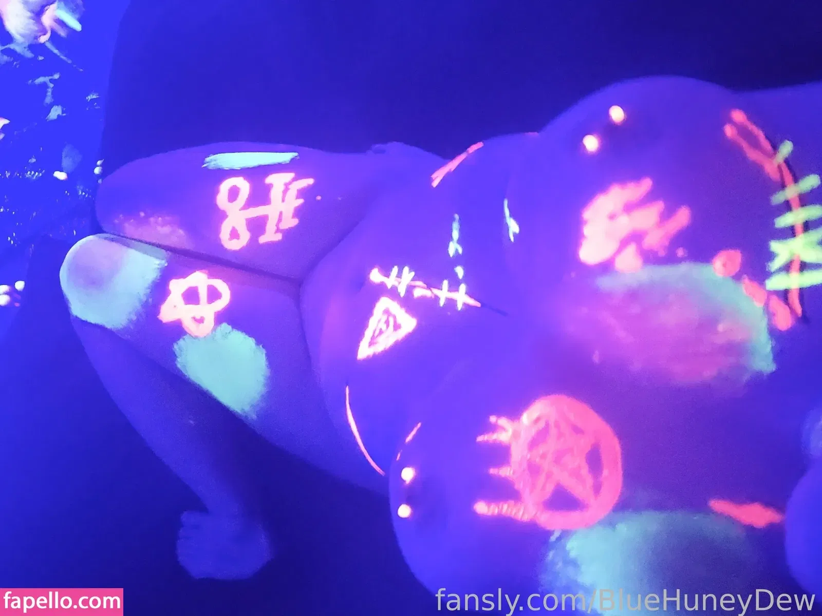 BlueHuneyDew / bluehunnitss_ Onlyfans Photo Gallery 