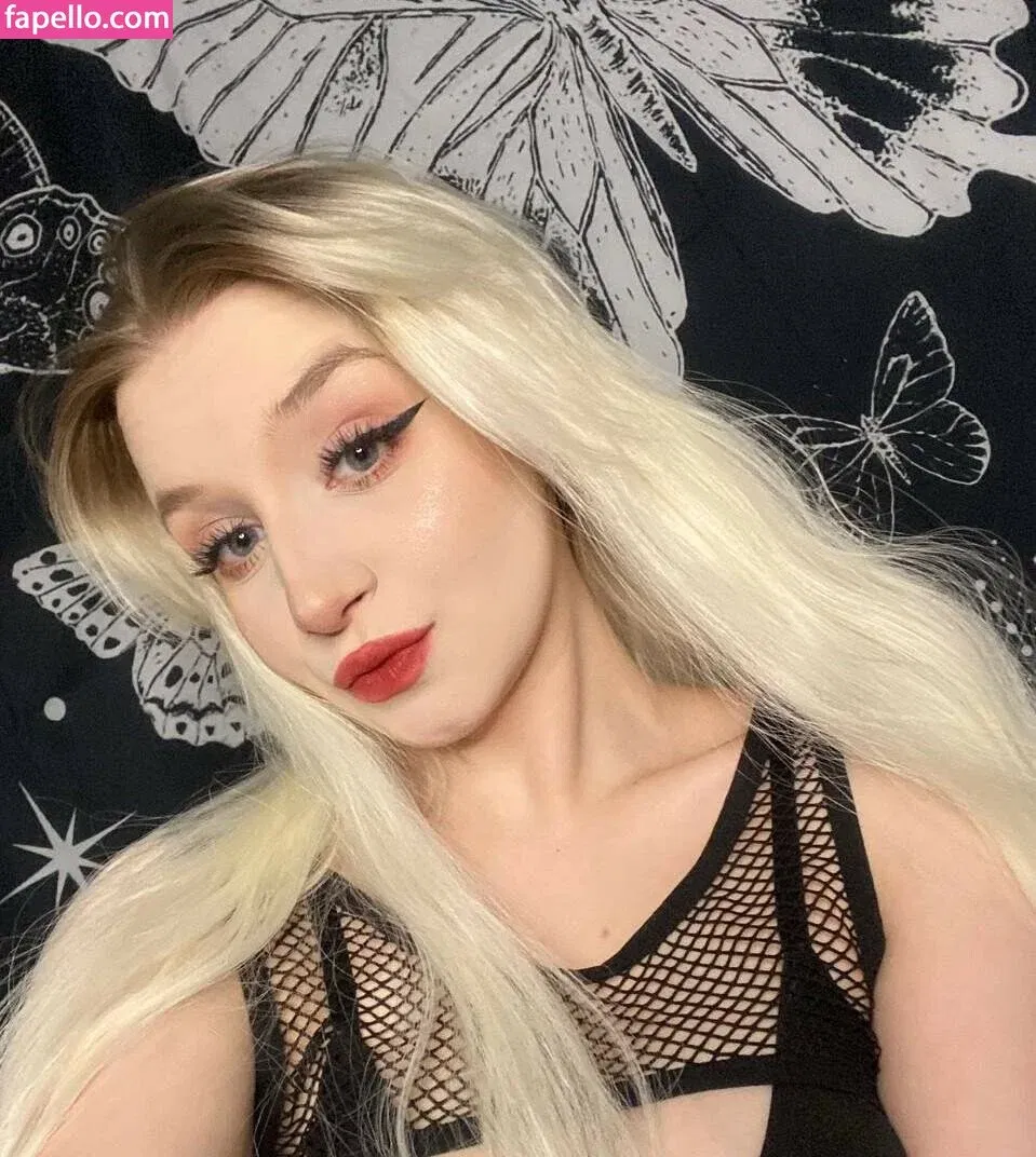 valen.ann / valenann Onlyfans Photo Gallery 