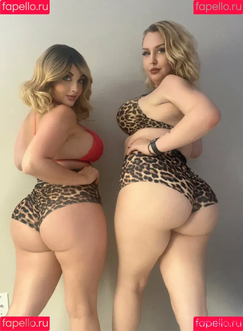 Erin Eevee / Pink Fox / hotpinkfox / pink.fox Onlyfans Photo Gallery 