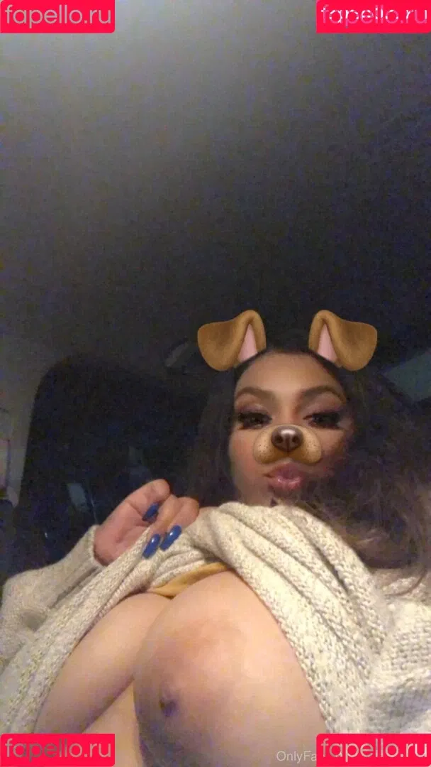 queencurls / queencurlsofficial / satanicurls Onlyfans Photo Gallery 