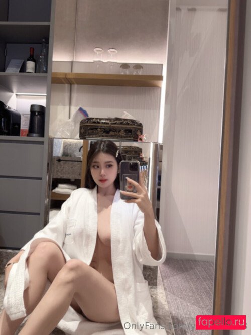 Yumi.K Nude Onlyfans Photo 33
