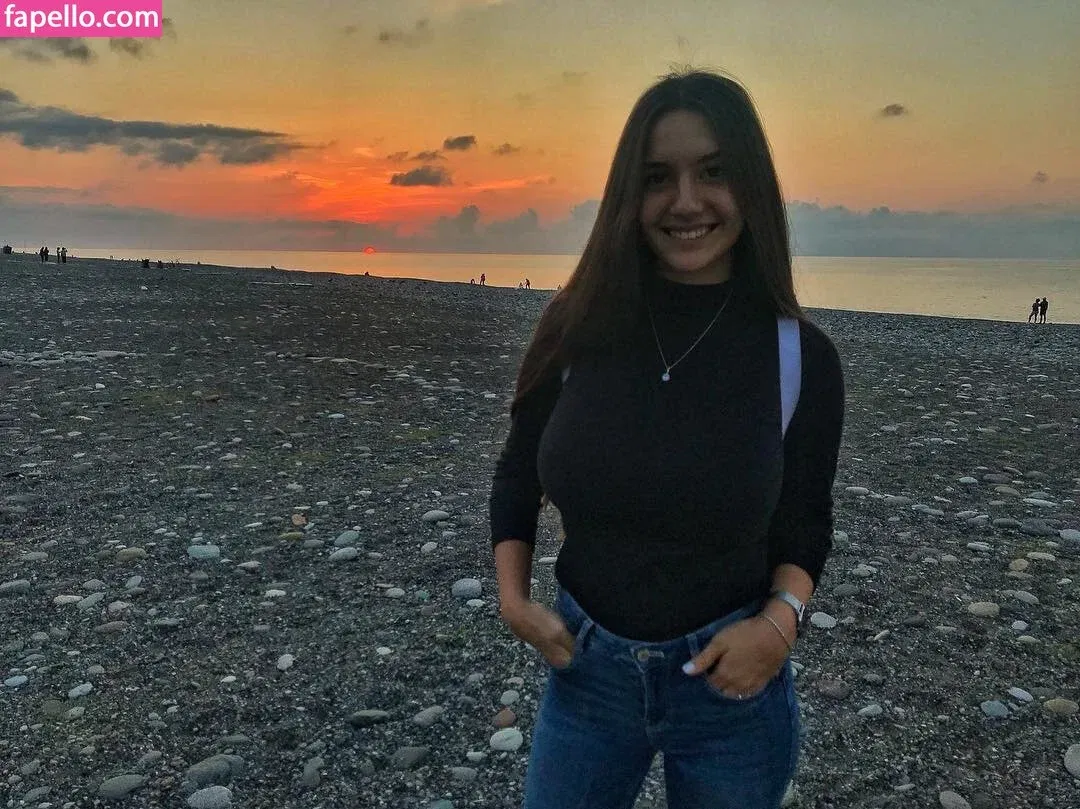 Sapir Hazansky / sapiradona / sapirhazansky Onlyfans Photo Gallery 