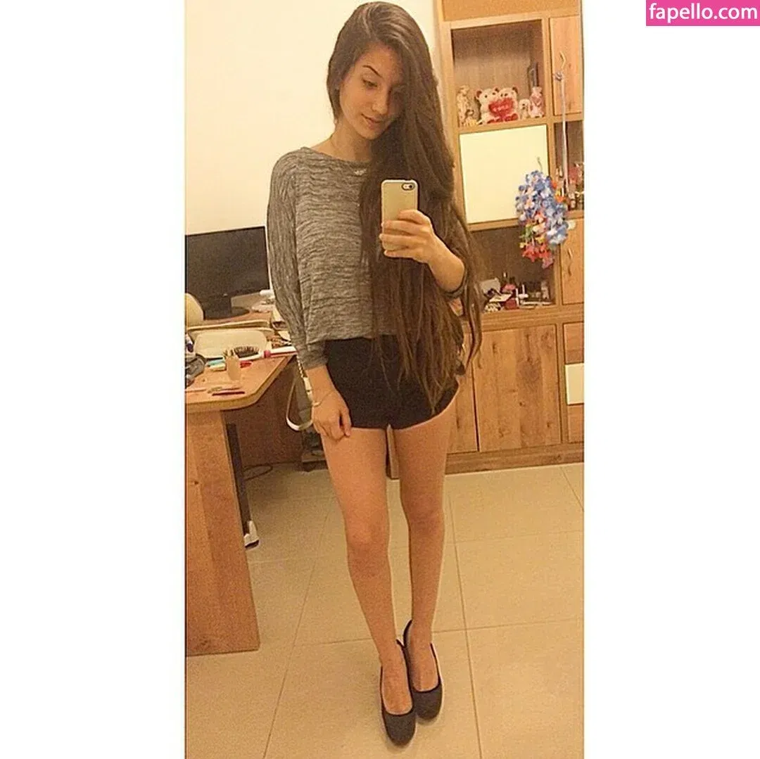 Sapir Hazansky / sapiradona / sapirhazansky Onlyfans Photo Gallery 