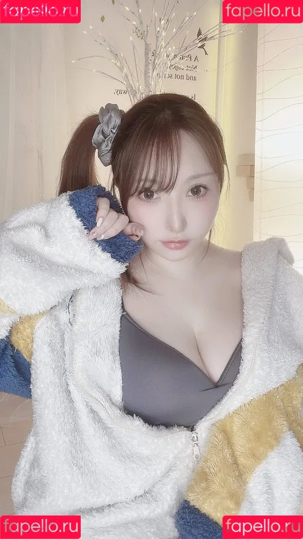 Saku / alice_mather / saku93 Onlyfans Photo Gallery 
