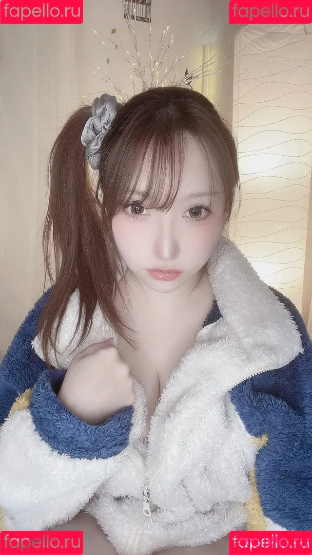 Saku / alice_mather / saku93 Onlyfans Photo Gallery 