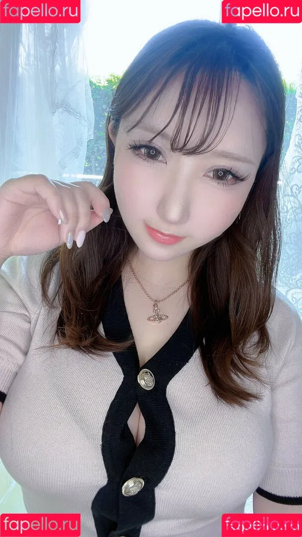 Saku / alice_mather / saku93 Onlyfans Photo Gallery 